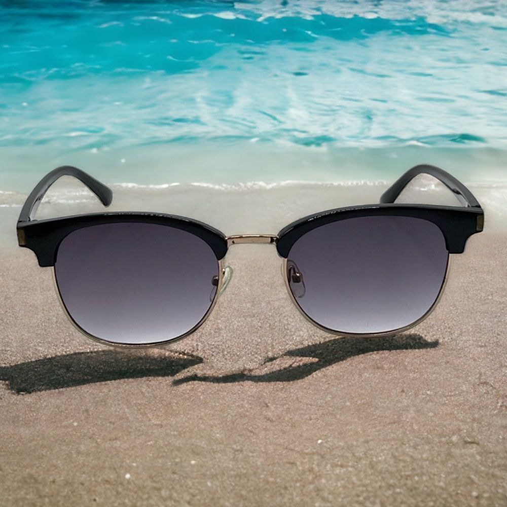 Horn Rimmed Fashion Sunglasses